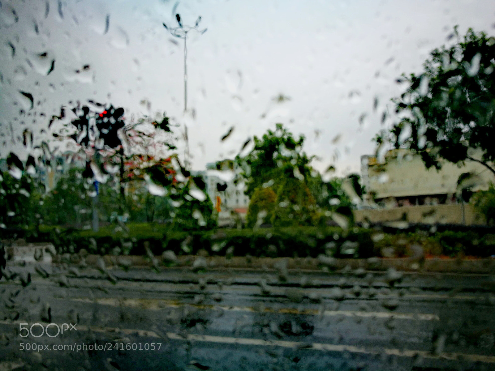 HUAWEI P9 sample photo. Rainy   day photography