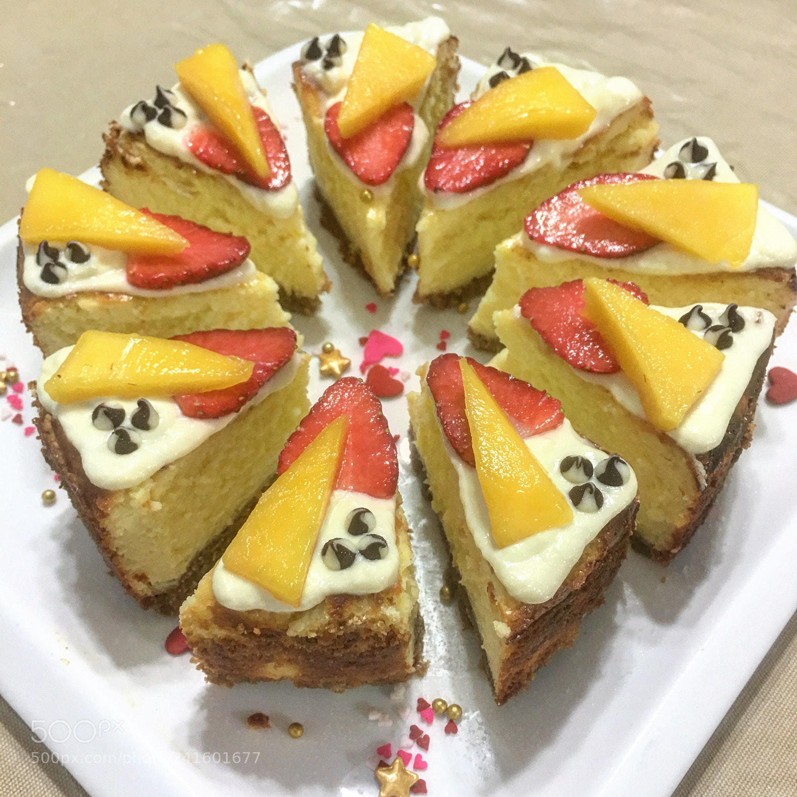 Apple iPhone 6s Plus sample photo. Mango cheese cake made photography