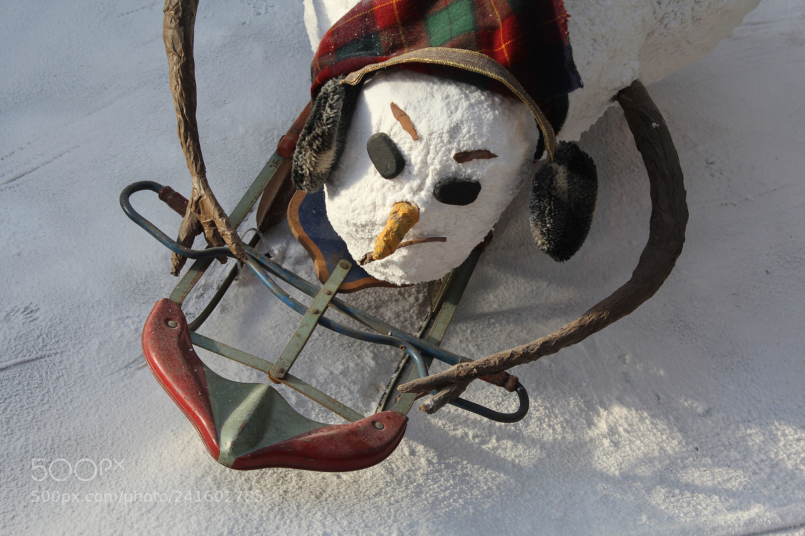Canon EOS 600D (Rebel EOS T3i / EOS Kiss X5) sample photo. Super sledder snowman i photography
