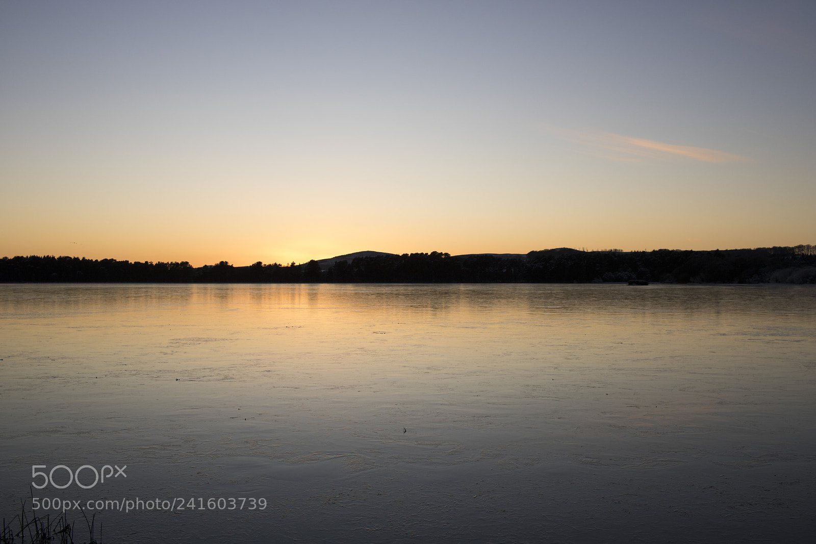 Canon EOS 750D (EOS Rebel T6i / EOS Kiss X8i) sample photo. View of frozen loch photography