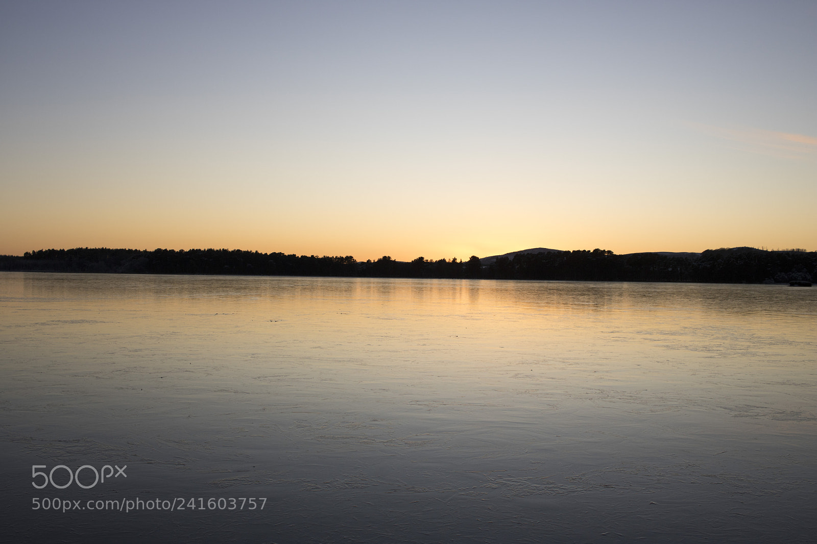 Canon EOS 750D (EOS Rebel T6i / EOS Kiss X8i) sample photo. View of frozen loch photography