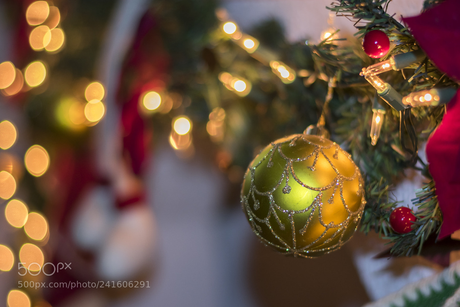 Nikon D3400 sample photo. Christmas sphere photography