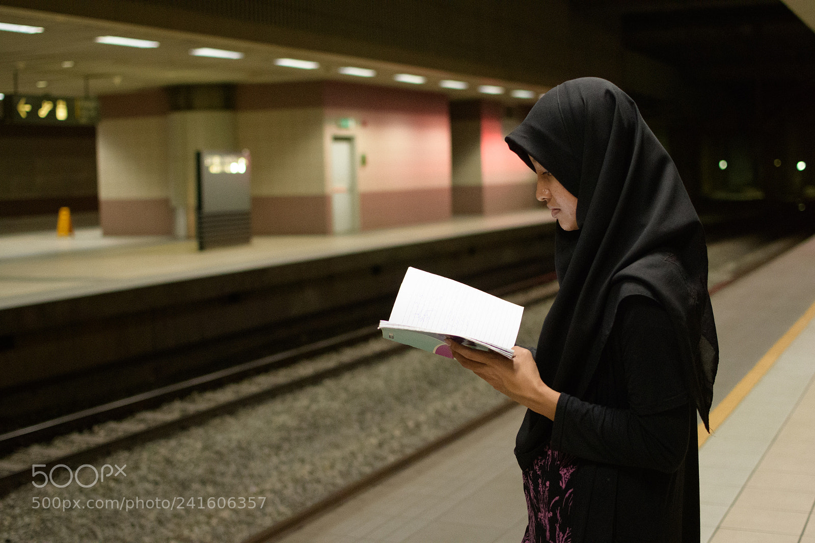 Nikon D7500 sample photo. The girl at the photography