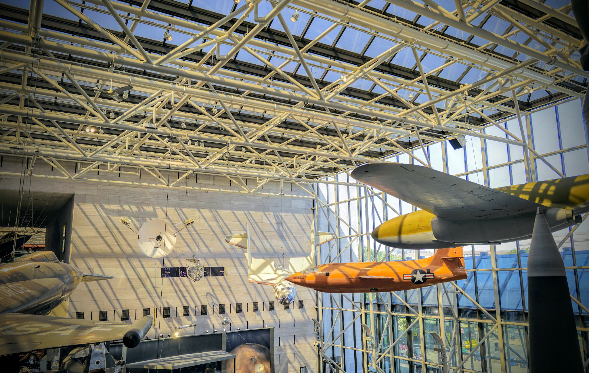 Sony a6300 + Sigma 19mm F2.8 EX DN sample photo. National air & space museum photography