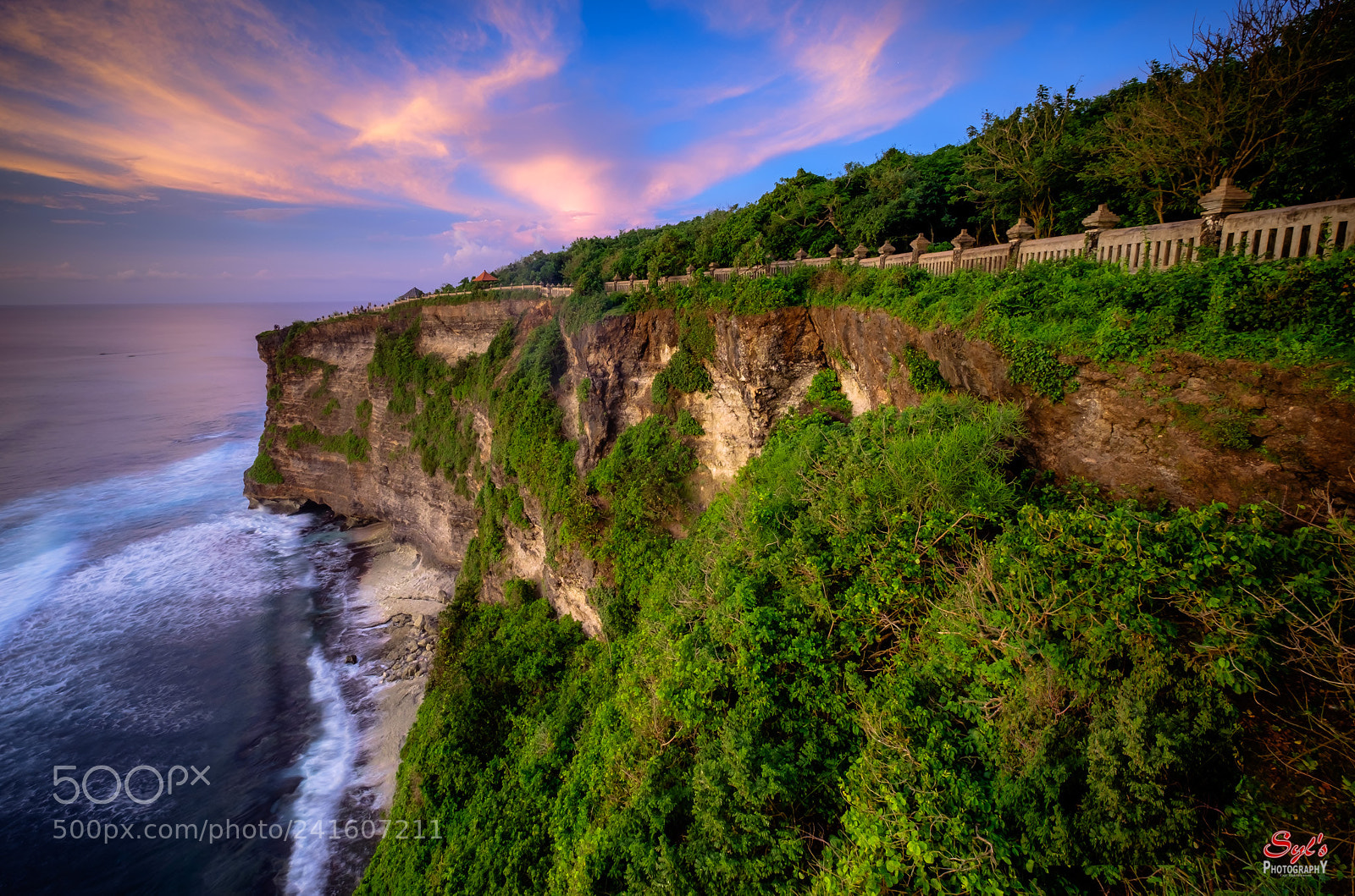 Fujifilm X-T1 sample photo. Uluwatu photography
