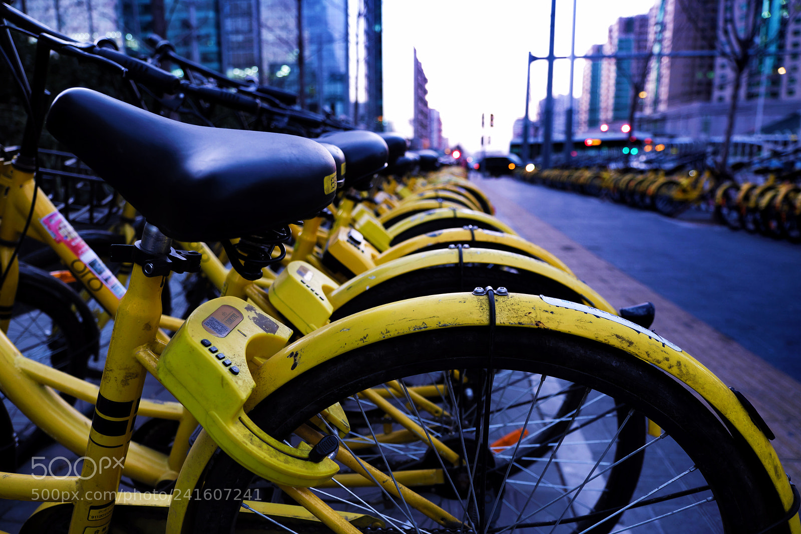 Fujifilm X-T2 sample photo. Yellow bikes in beijing (北京小黄车) photography