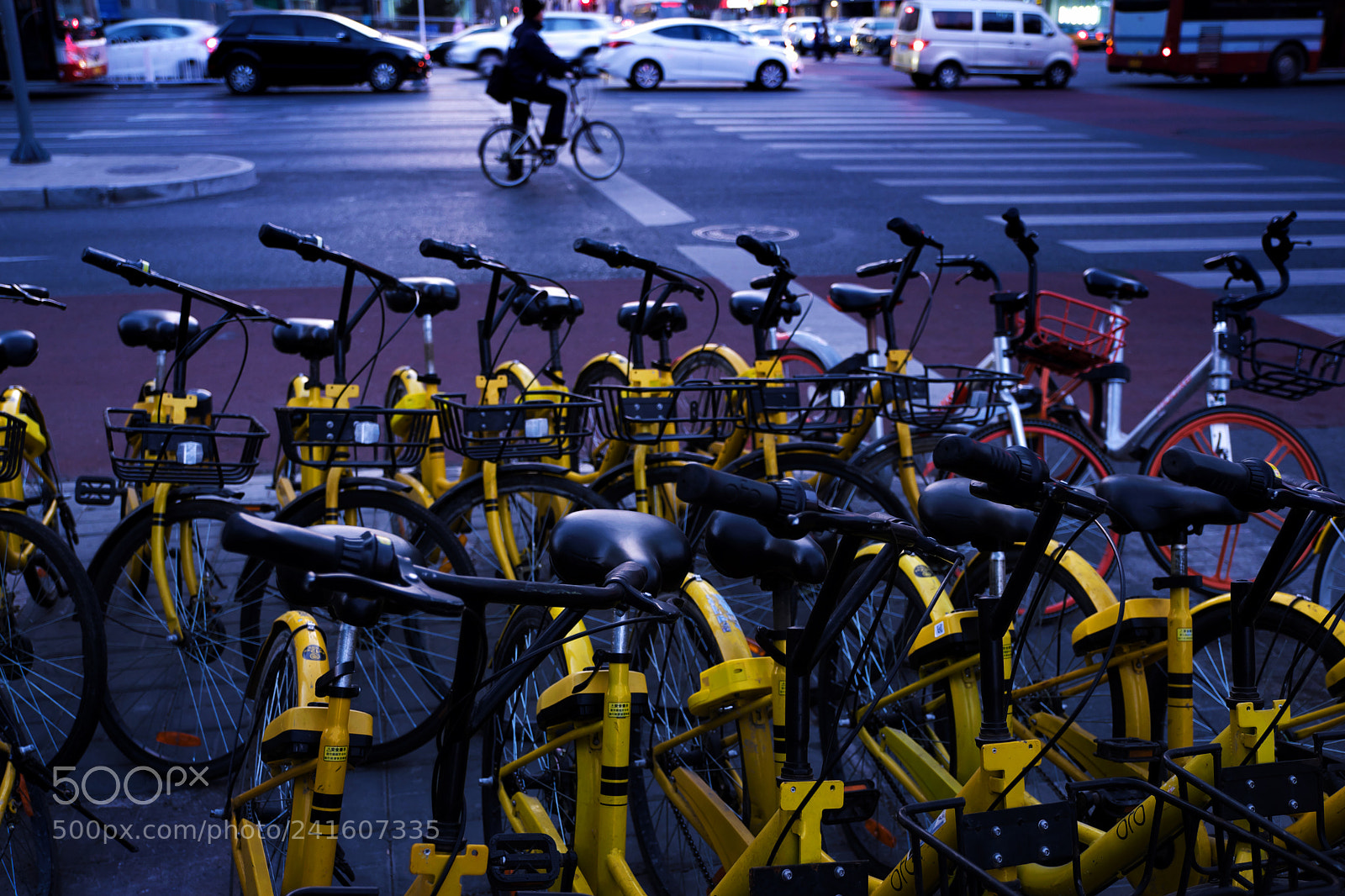 Fujifilm X-T2 sample photo. Yellow bikes in beijing (北京小黄车) photography