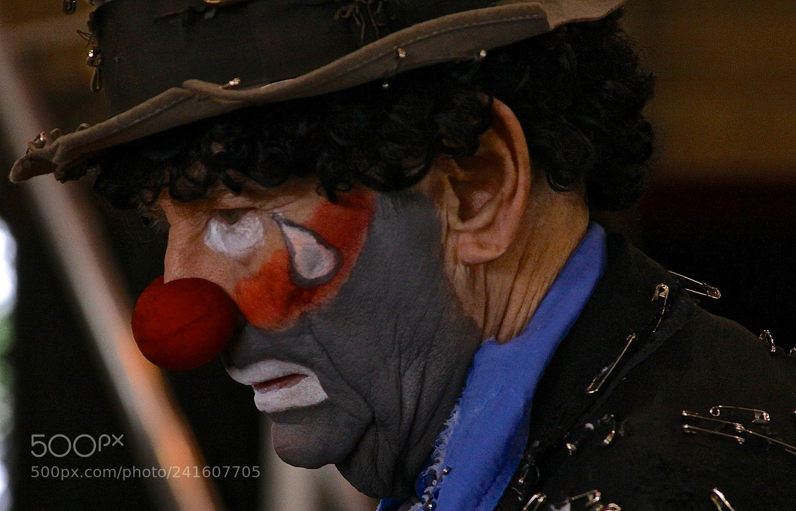 Canon EOS 50D sample photo. Broken dream clown photography