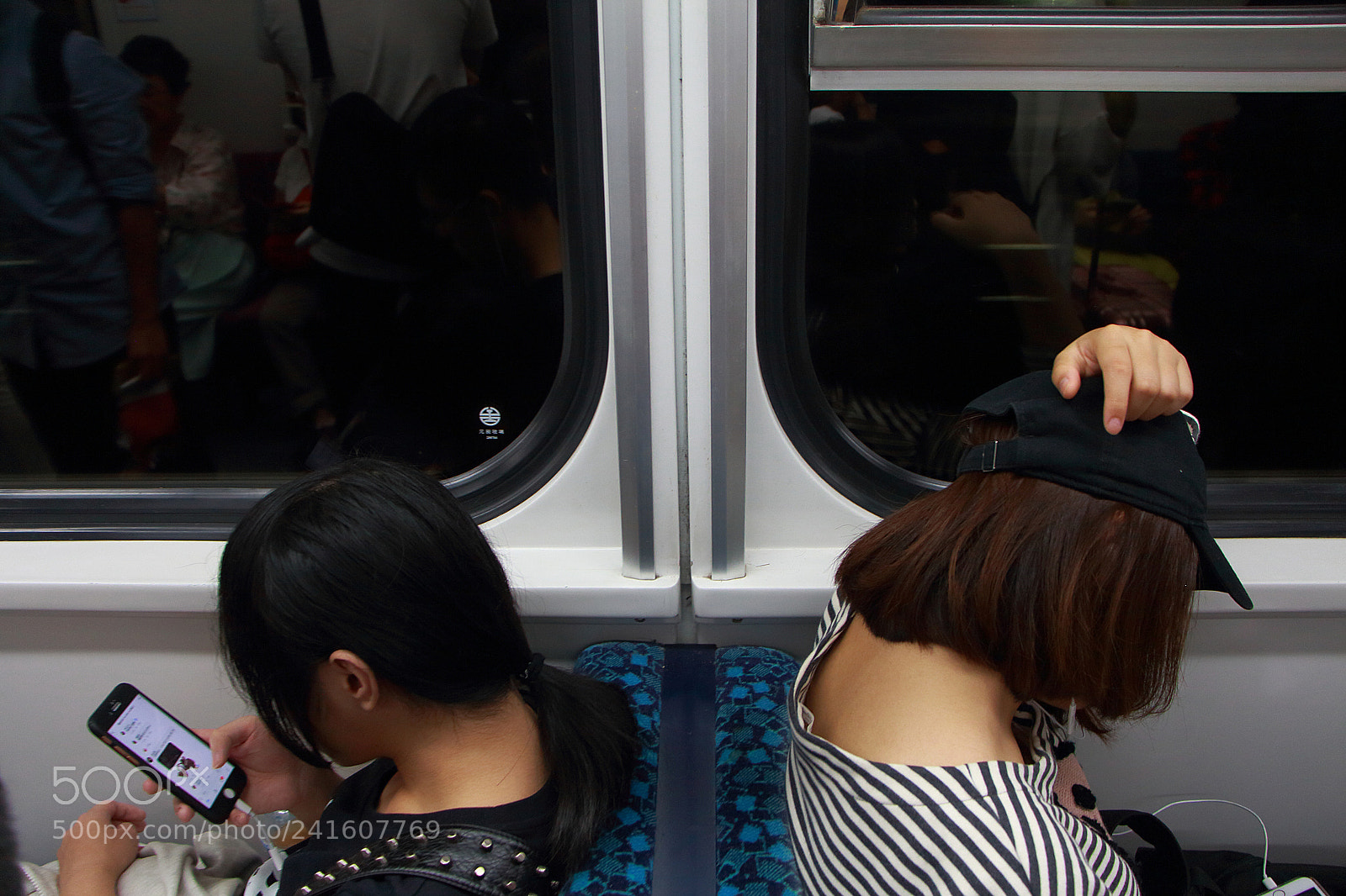 Canon EOS 650D (EOS Rebel T4i / EOS Kiss X6i) sample photo. #commuters photography
