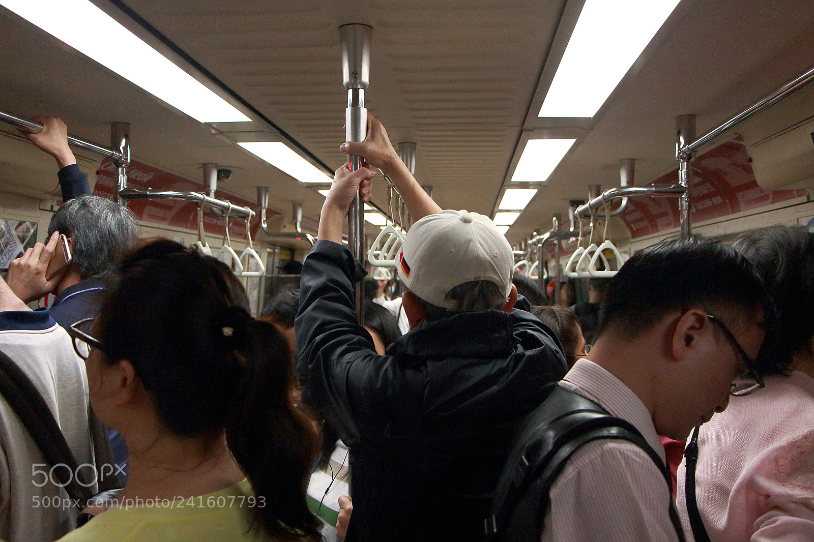 Canon EOS 650D (EOS Rebel T4i / EOS Kiss X6i) sample photo. #commuters photography