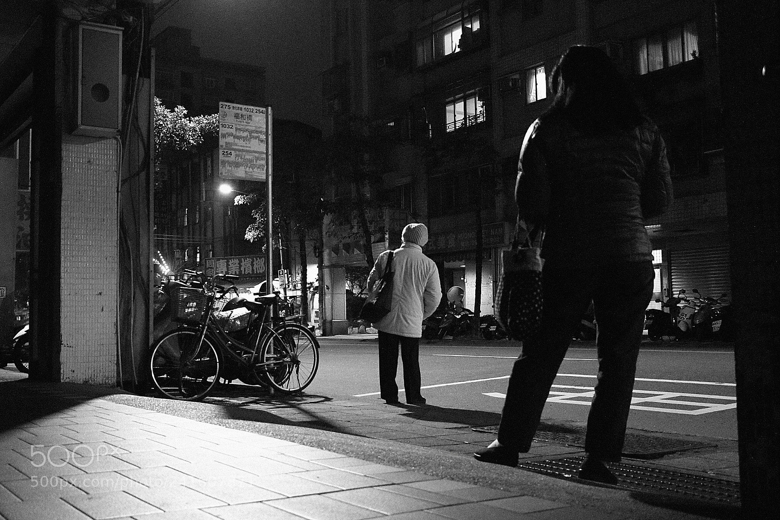Canon EOS 650D (EOS Rebel T4i / EOS Kiss X6i) sample photo. #commuters photography