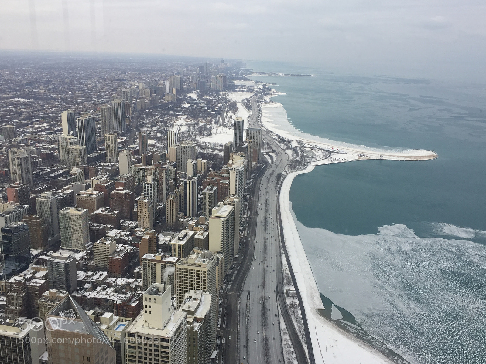 Apple iPhone 6 Plus sample photo. Chilly chicago coastline photography