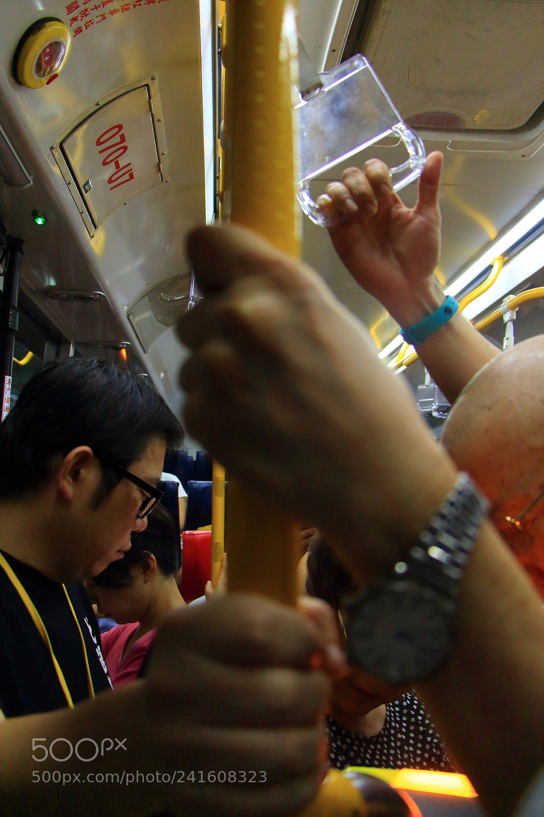Canon EOS 650D (EOS Rebel T4i / EOS Kiss X6i) sample photo. #commuters photography
