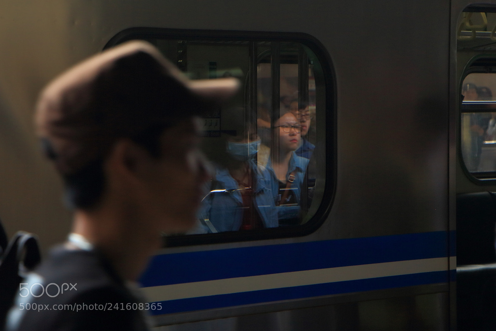Canon EOS 650D (EOS Rebel T4i / EOS Kiss X6i) sample photo. #commuters photography