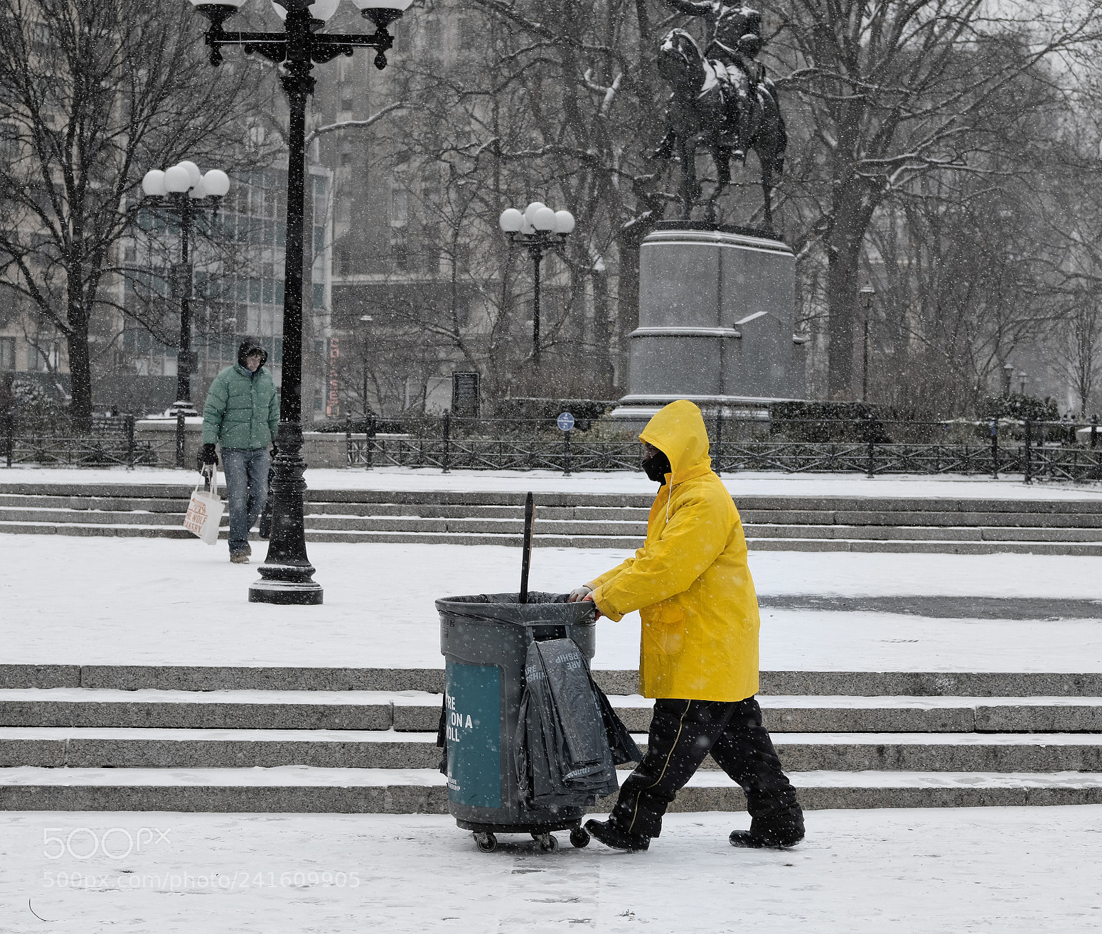 Fujifilm X-T2 sample photo. Snow in union square photography