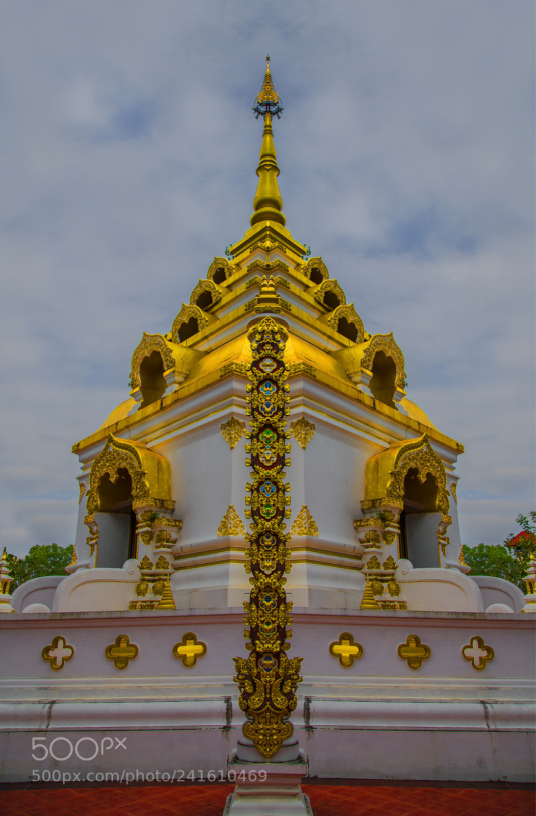 Nikon D850 sample photo. Golden stupa photography