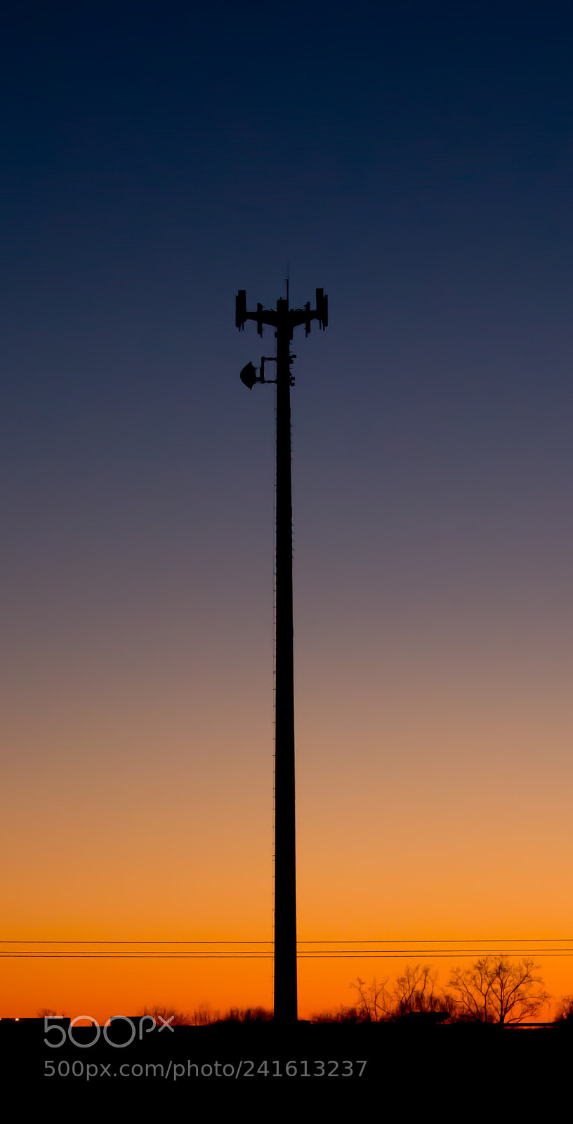 Canon EOS 600D (Rebel EOS T3i / EOS Kiss X5) sample photo. Cell tower at sunset photography