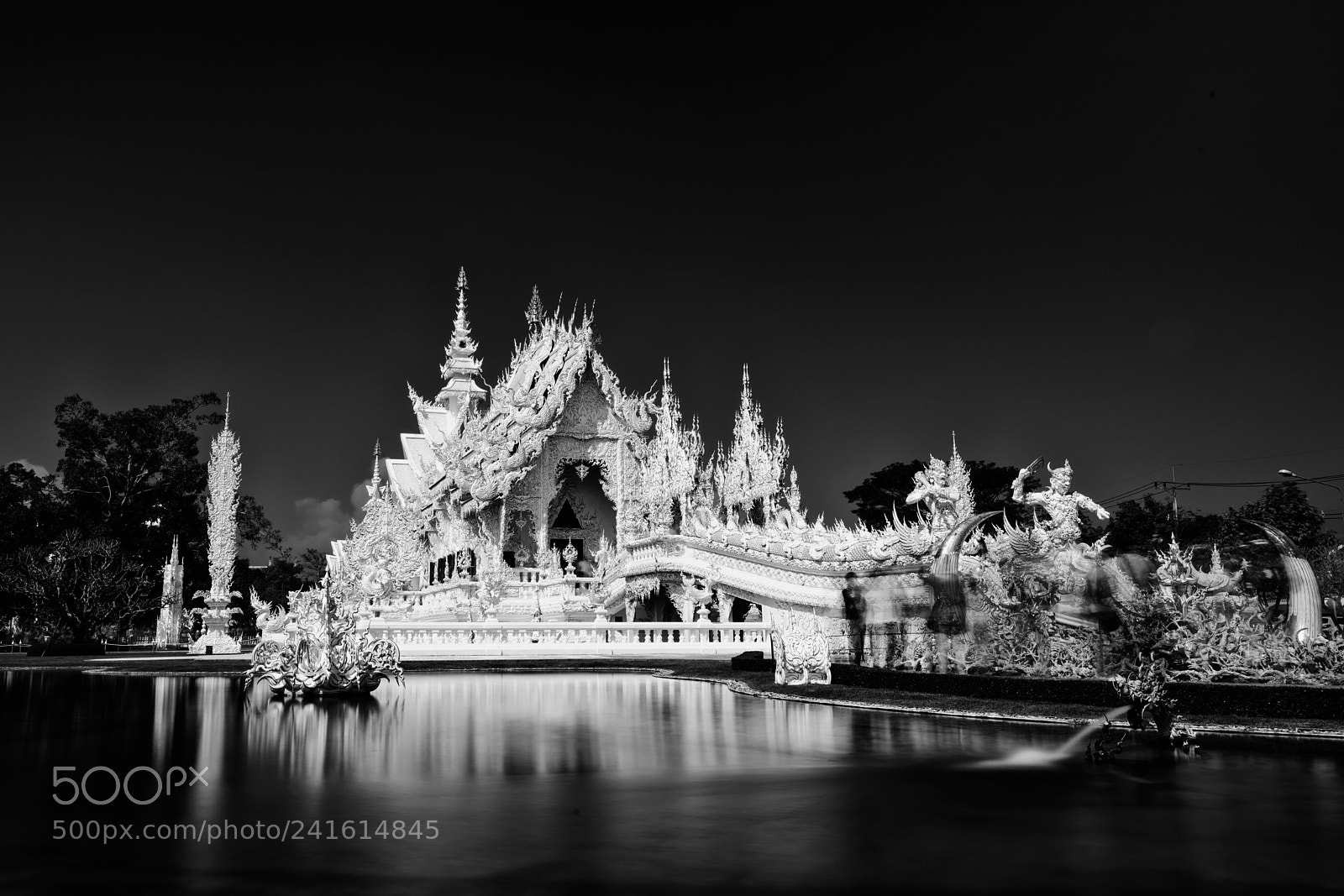 Canon EOS 5DS R sample photo. The white temple photography