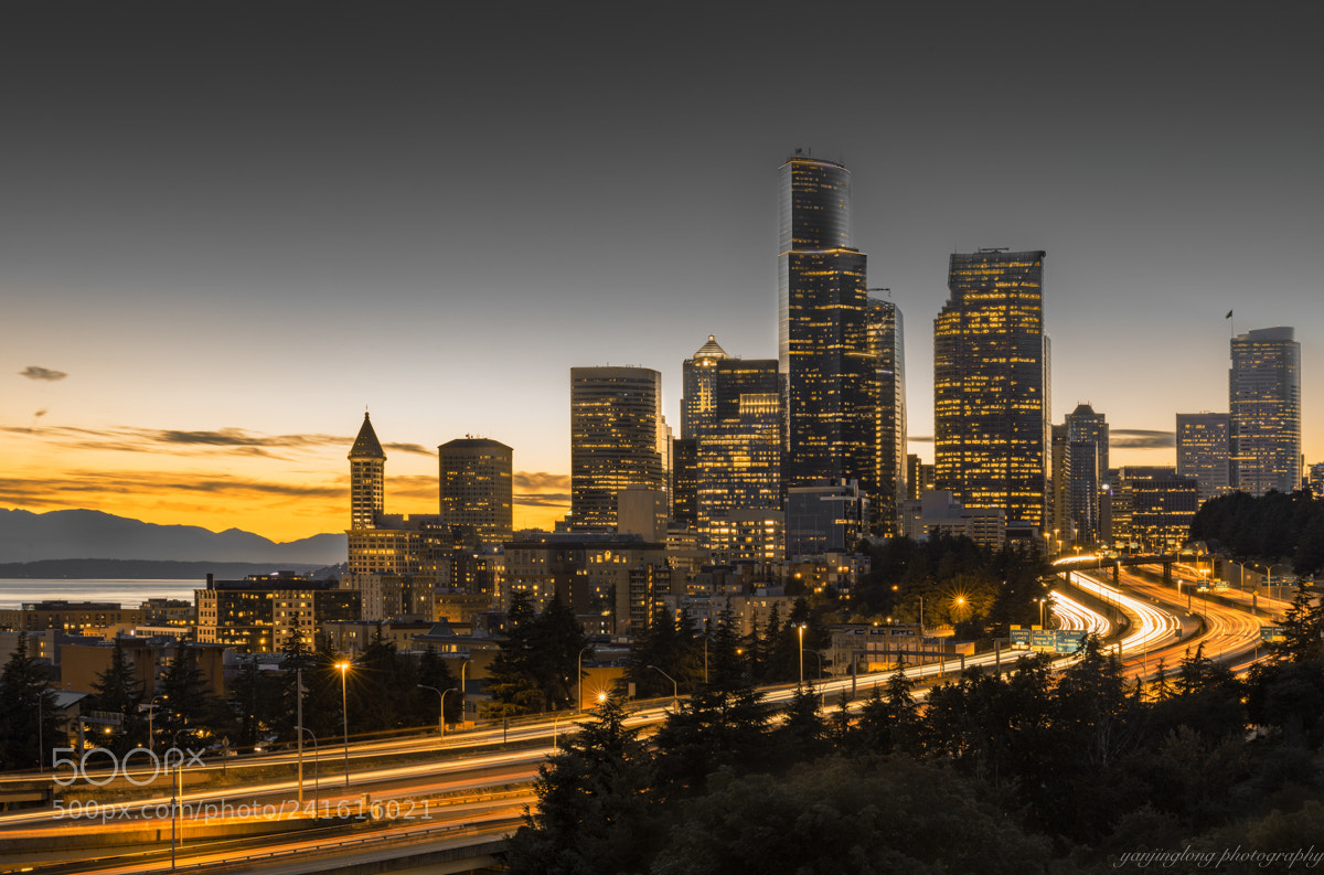 Canon EOS 5DS R sample photo. The city of coffee photography