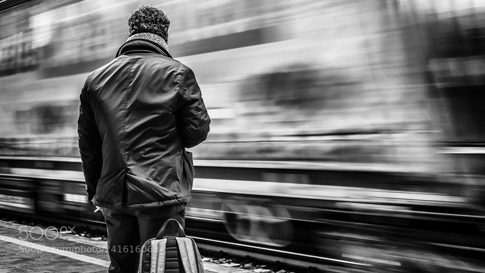 Olympus OM-D E-M10 II sample photo. Railway station #560 photography