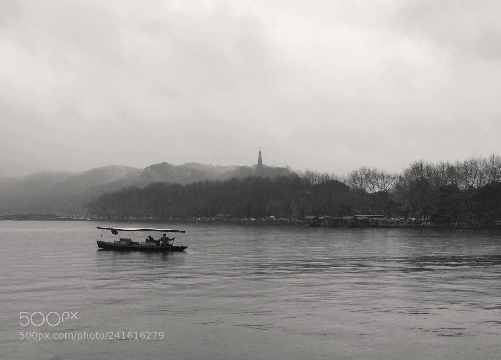 Apple iPhone 6 Plus sample photo. The west lake photography