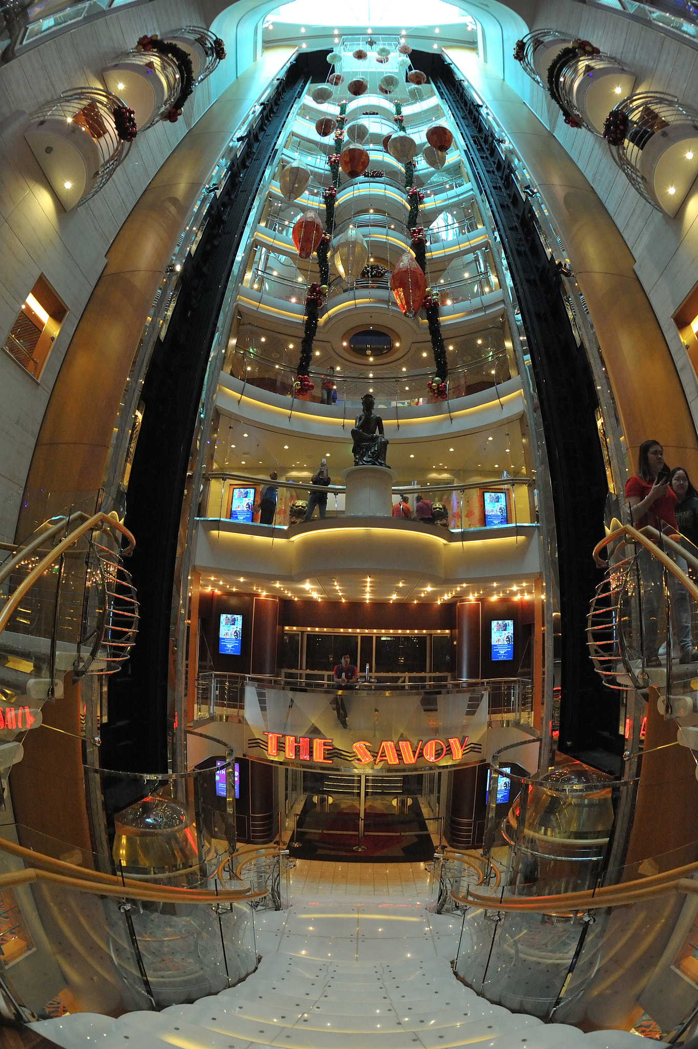 Nikon D700 + Nikon AF Fisheye-Nikkor 16mm F2.8D sample photo. Lobby photography