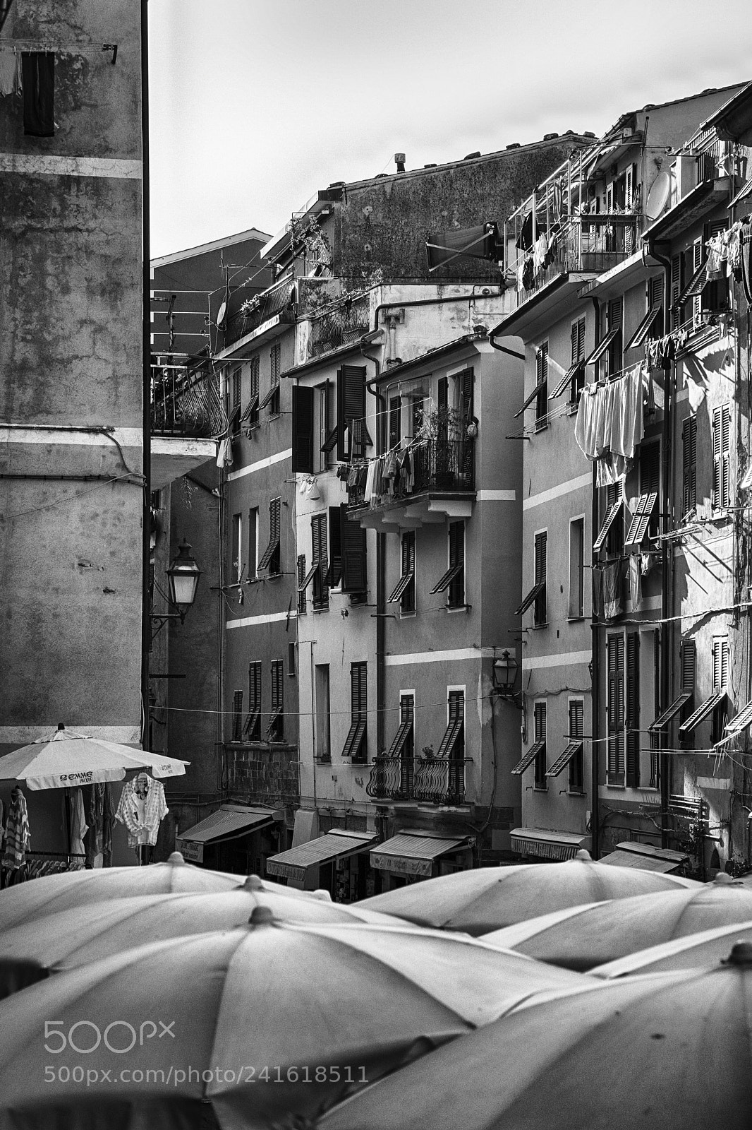 Sony a7 II sample photo. Umbrellas photography