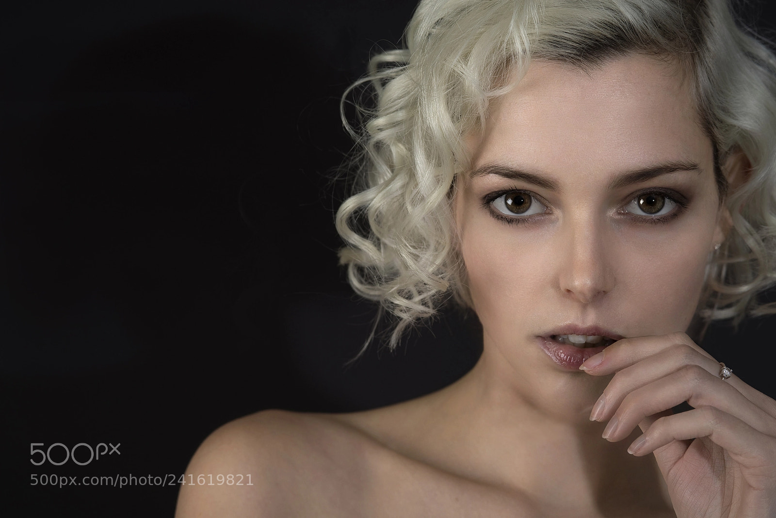 Nikon D600 sample photo. Shiny eyes photography