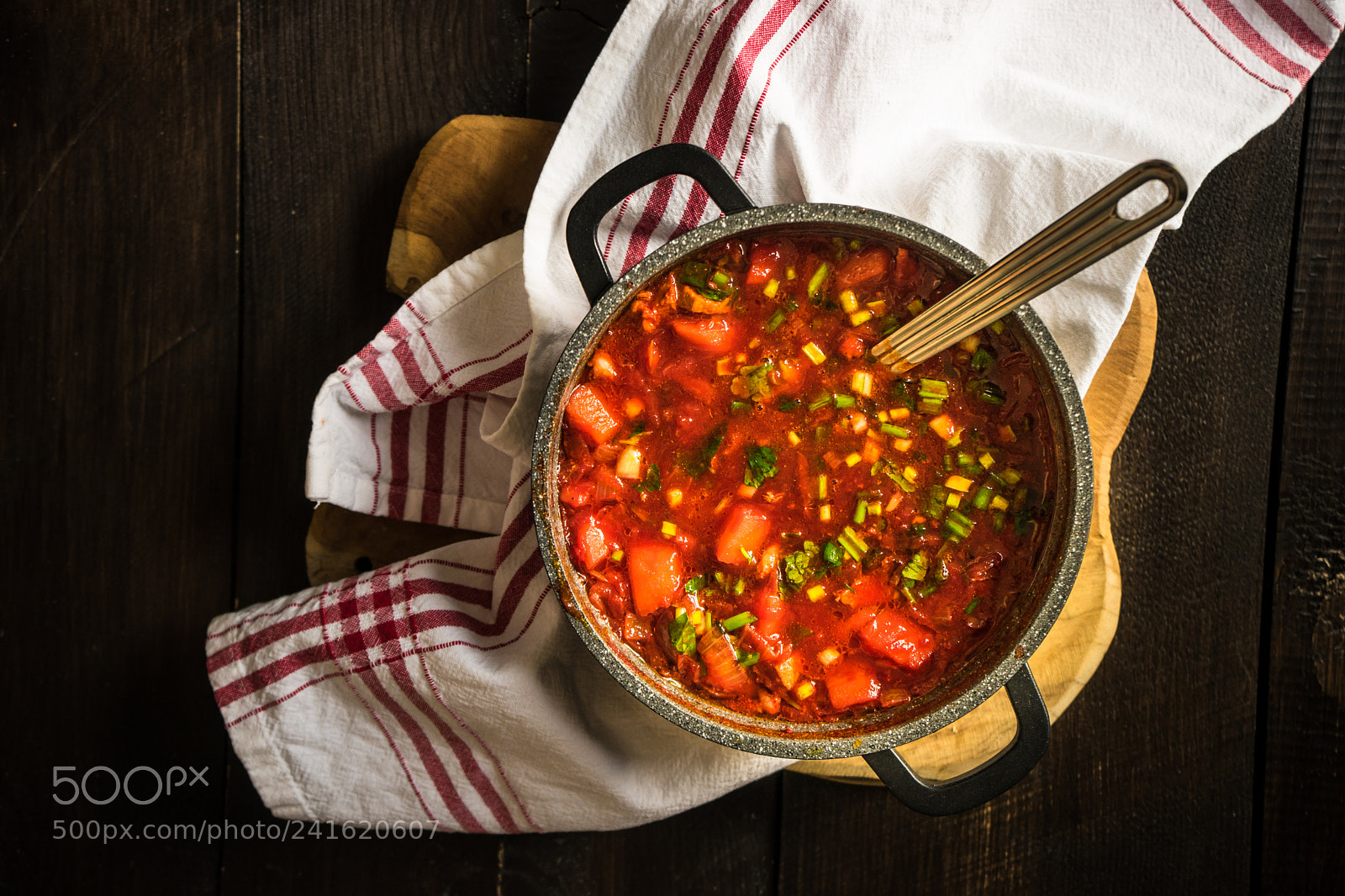 Sony a7 sample photo. Traditional ukrainian beet soup photography