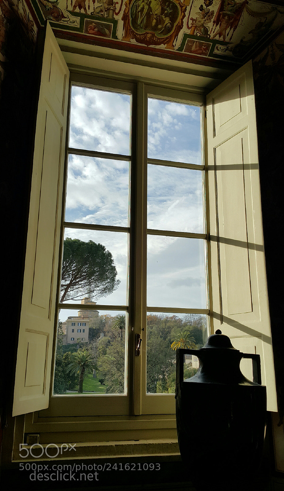 Samsung Galaxy Note4 sample photo. Window of times ... photography