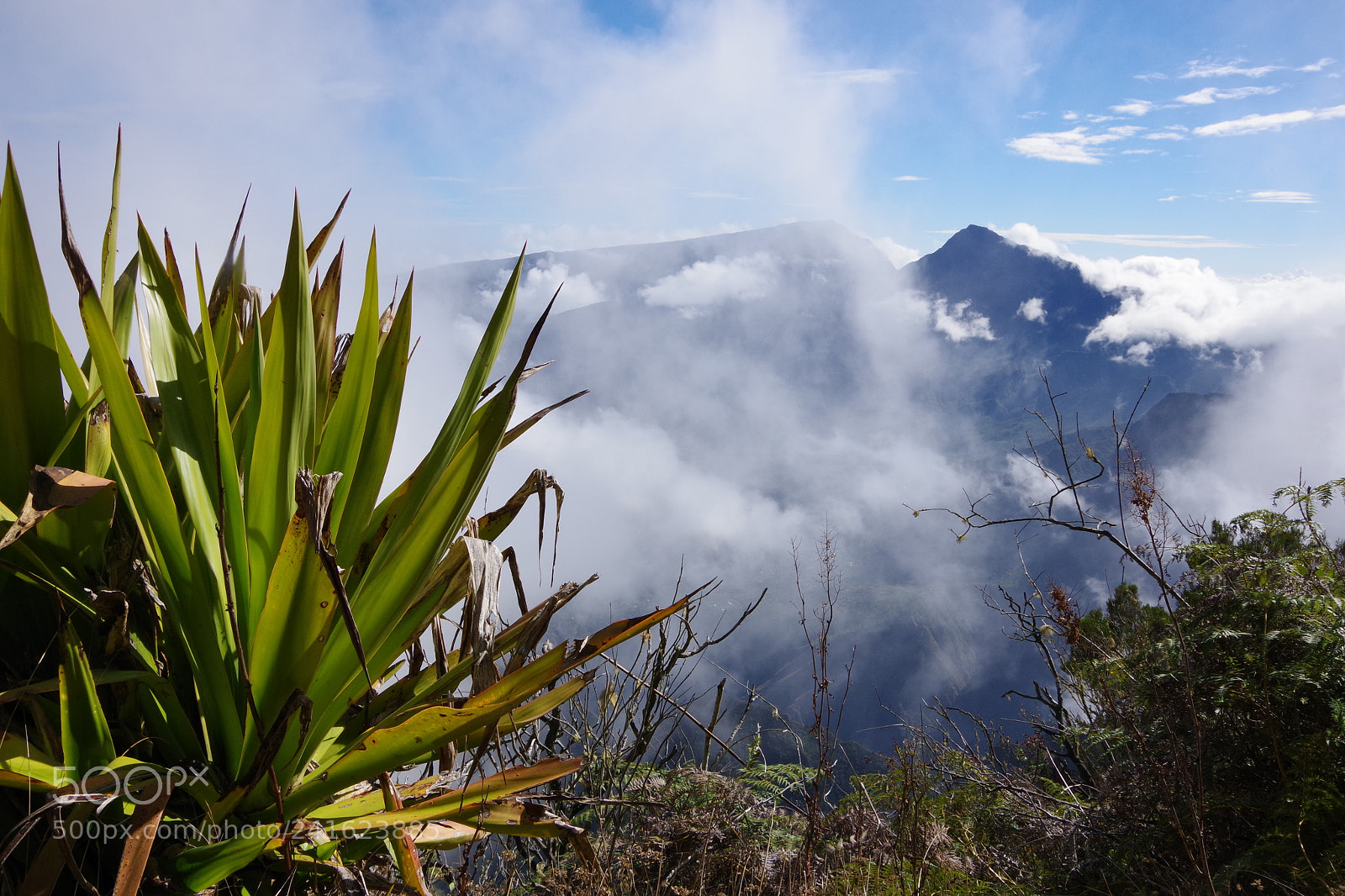 Pentax K-70 sample photo. Cirque de mafate 2 photography