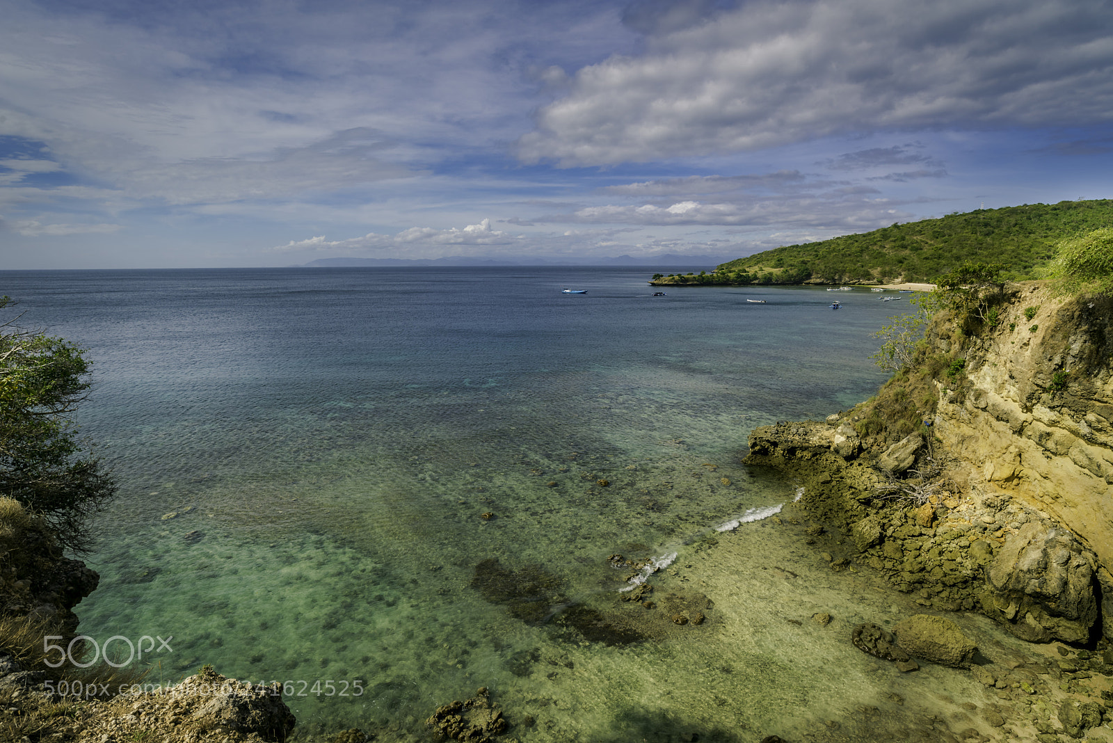 Nikon D600 sample photo. Pink beach clear water photography