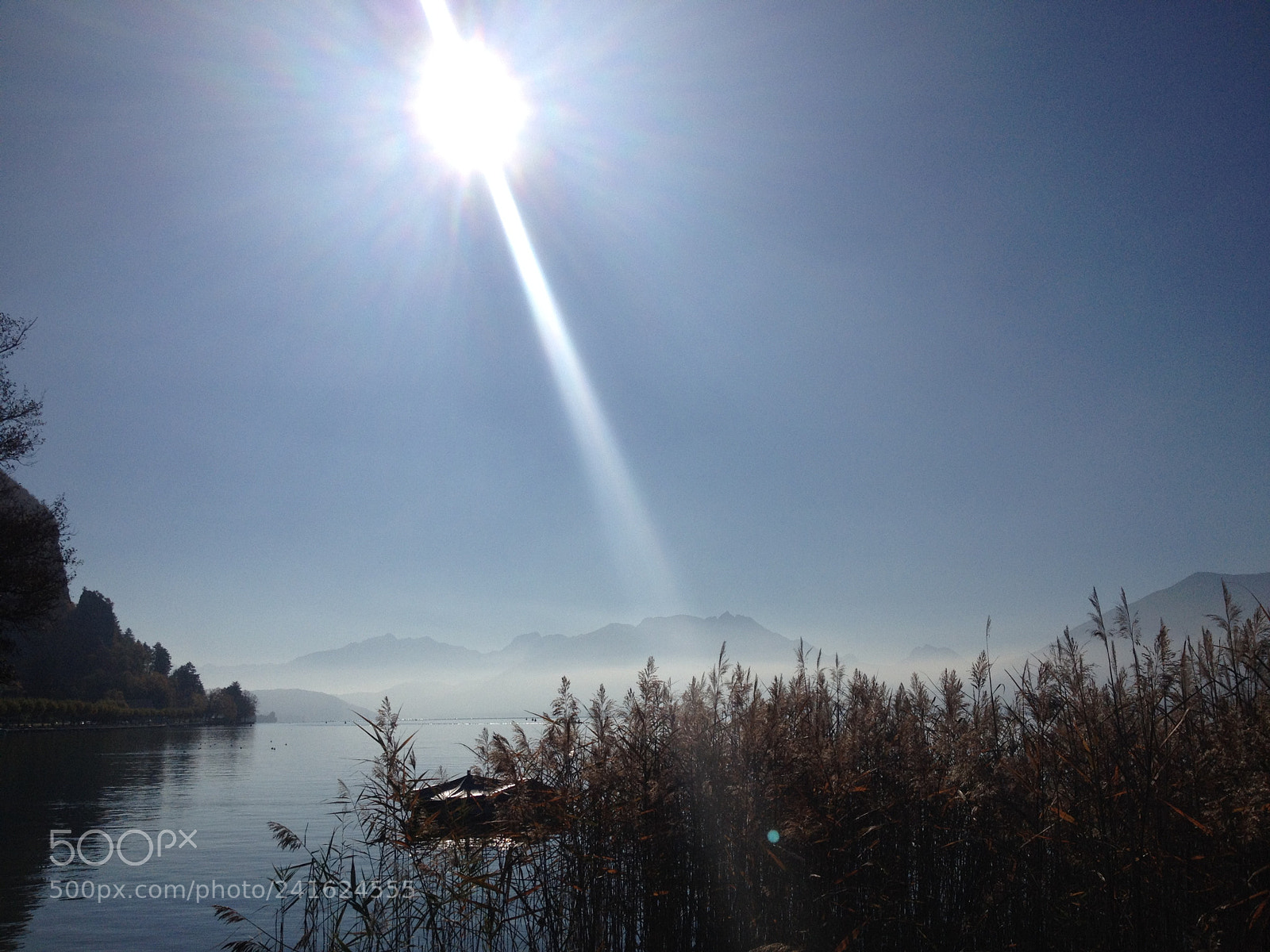 Apple iPhone 4S sample photo. Lac d’annecy photography