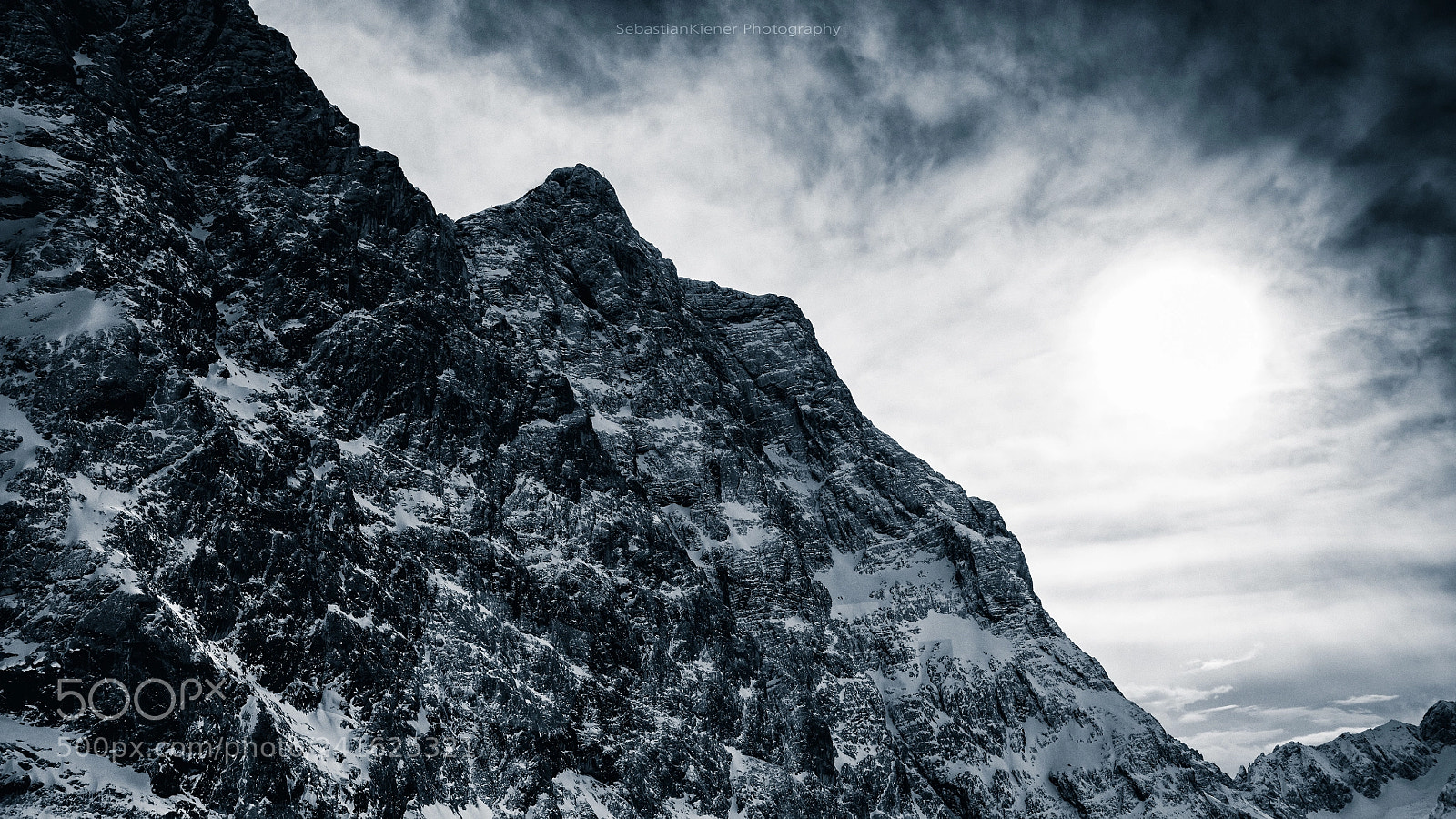 Canon EOS 5DS R sample photo. Dark peak photography
