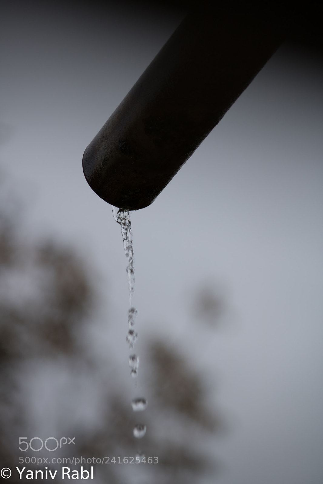 Canon EOS 750D (EOS Rebel T6i / EOS Kiss X8i) sample photo. Drainage pipe photography