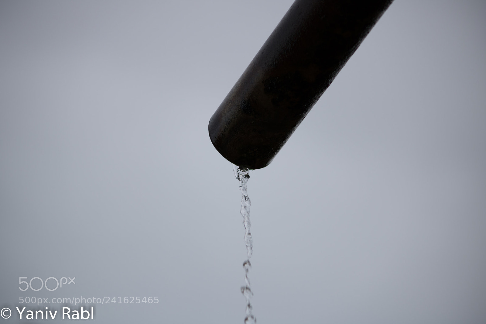 Canon EOS 750D (EOS Rebel T6i / EOS Kiss X8i) sample photo. Drainage pipe photography