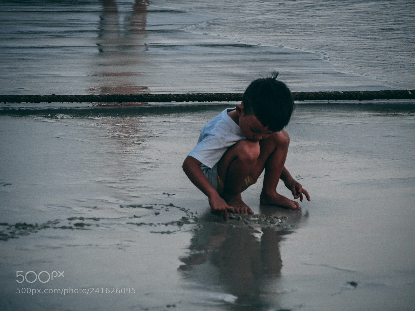 Olympus OM-D E-M10 II sample photo. Thai kid photography