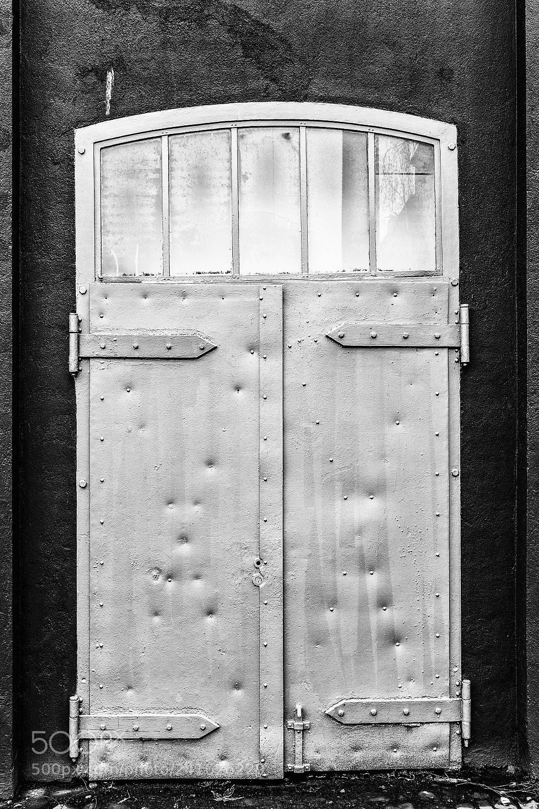 Nikon D810 sample photo. Closed door -2- photography