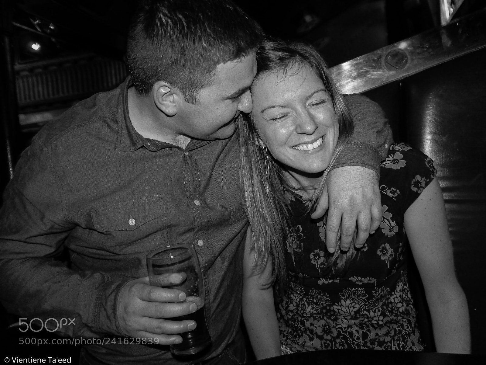Panasonic Lumix DMC-G5 sample photo. Scottish love photography