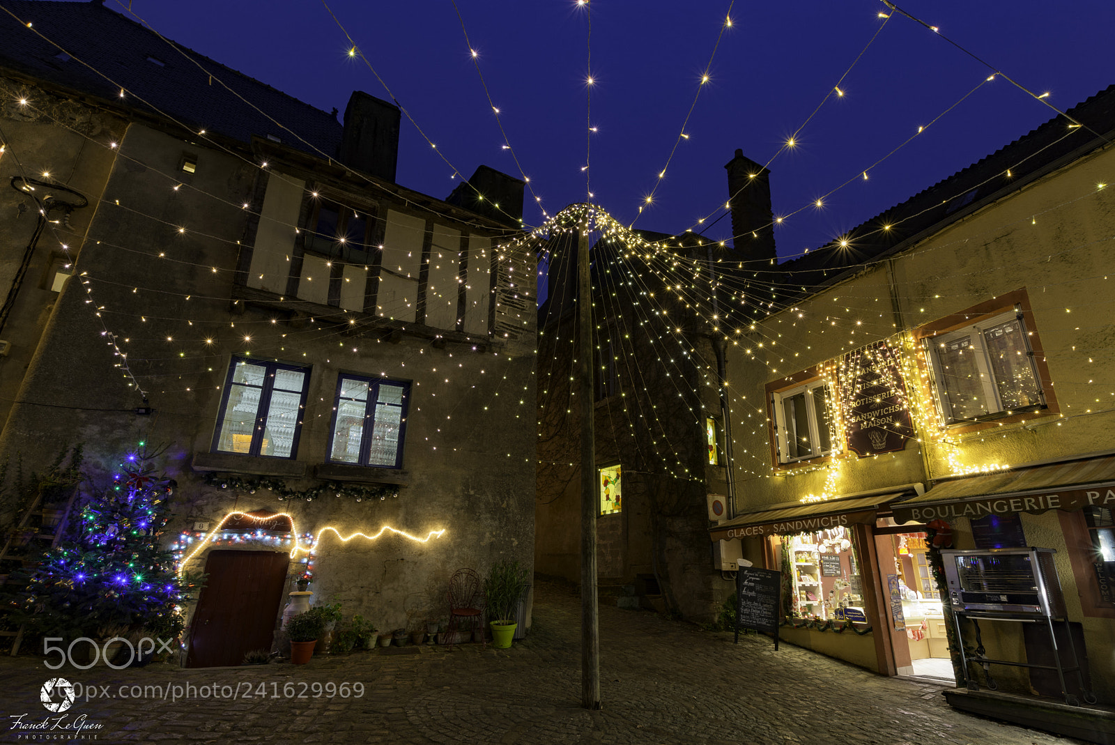 Nikon D7100 sample photo. Rochefort-en-terre christmas illumination - 2 photography