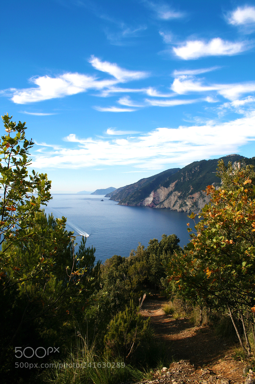 Canon EOS 400D (EOS Digital Rebel XTi / EOS Kiss Digital X) sample photo. Cinque terre from palmaria photography
