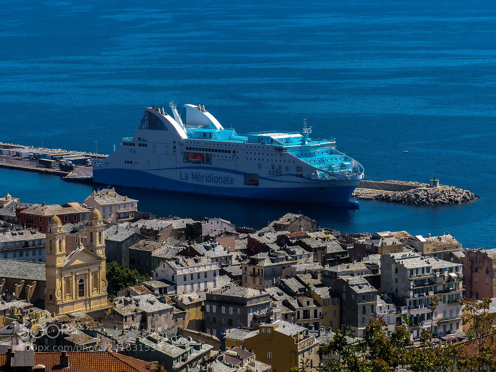 Panasonic Lumix DMC-FZ200 sample photo. Bastia, corsica, france photography
