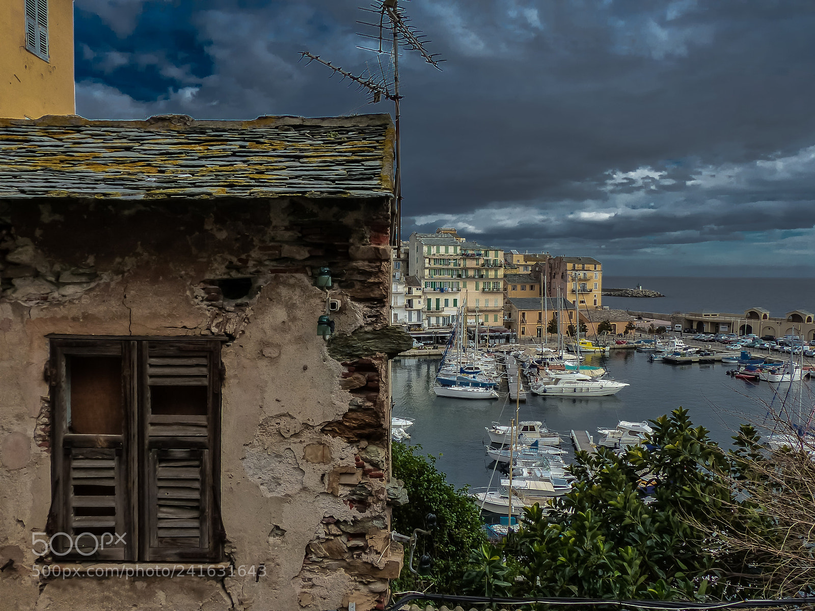 Panasonic Lumix DMC-FZ200 sample photo. Bastia, corsica, france photography