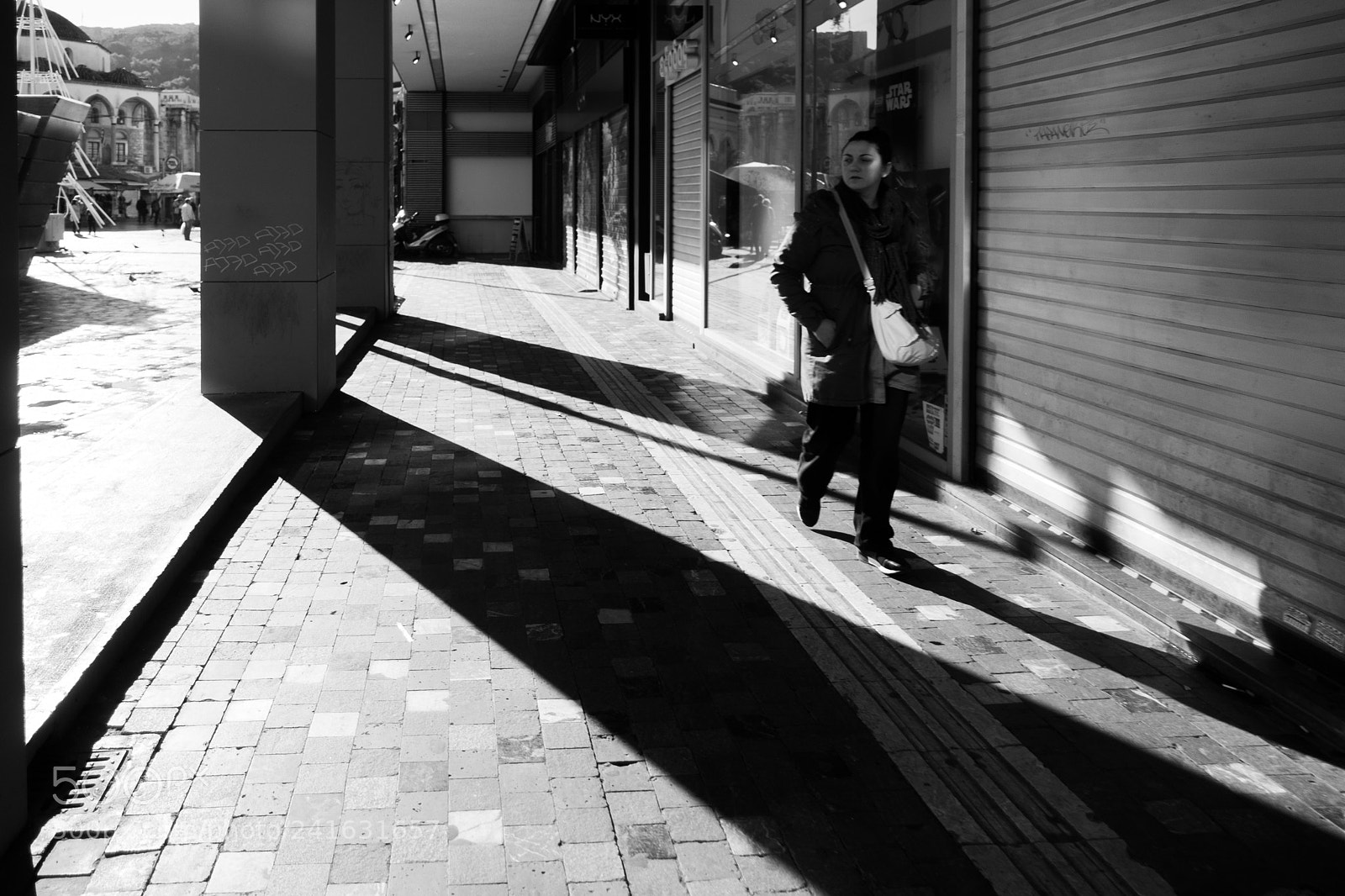 Sony Cyber-shot DSC-RX100 III sample photo. Walk in athens photography