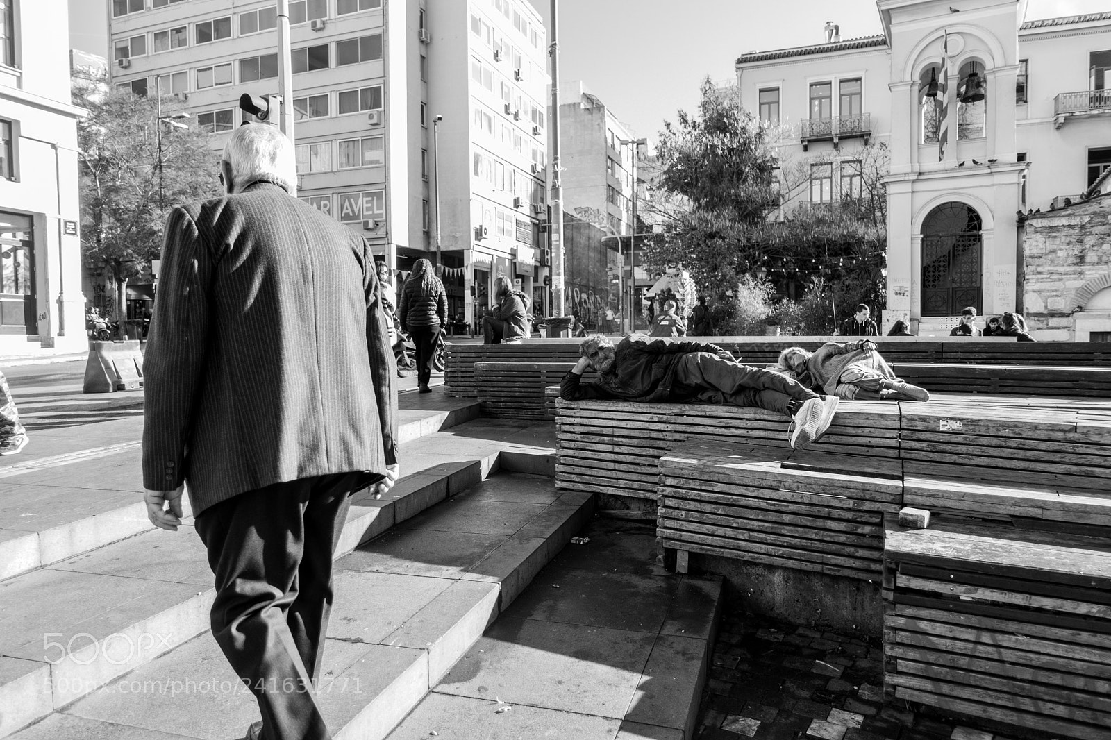 Sony Cyber-shot DSC-RX100 III sample photo. Sunbathing in athens photography