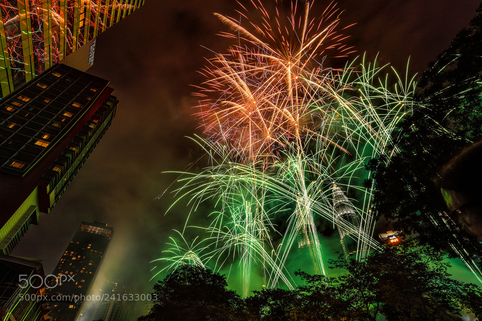 Canon EOS 5DS R sample photo. New year fireworks at photography