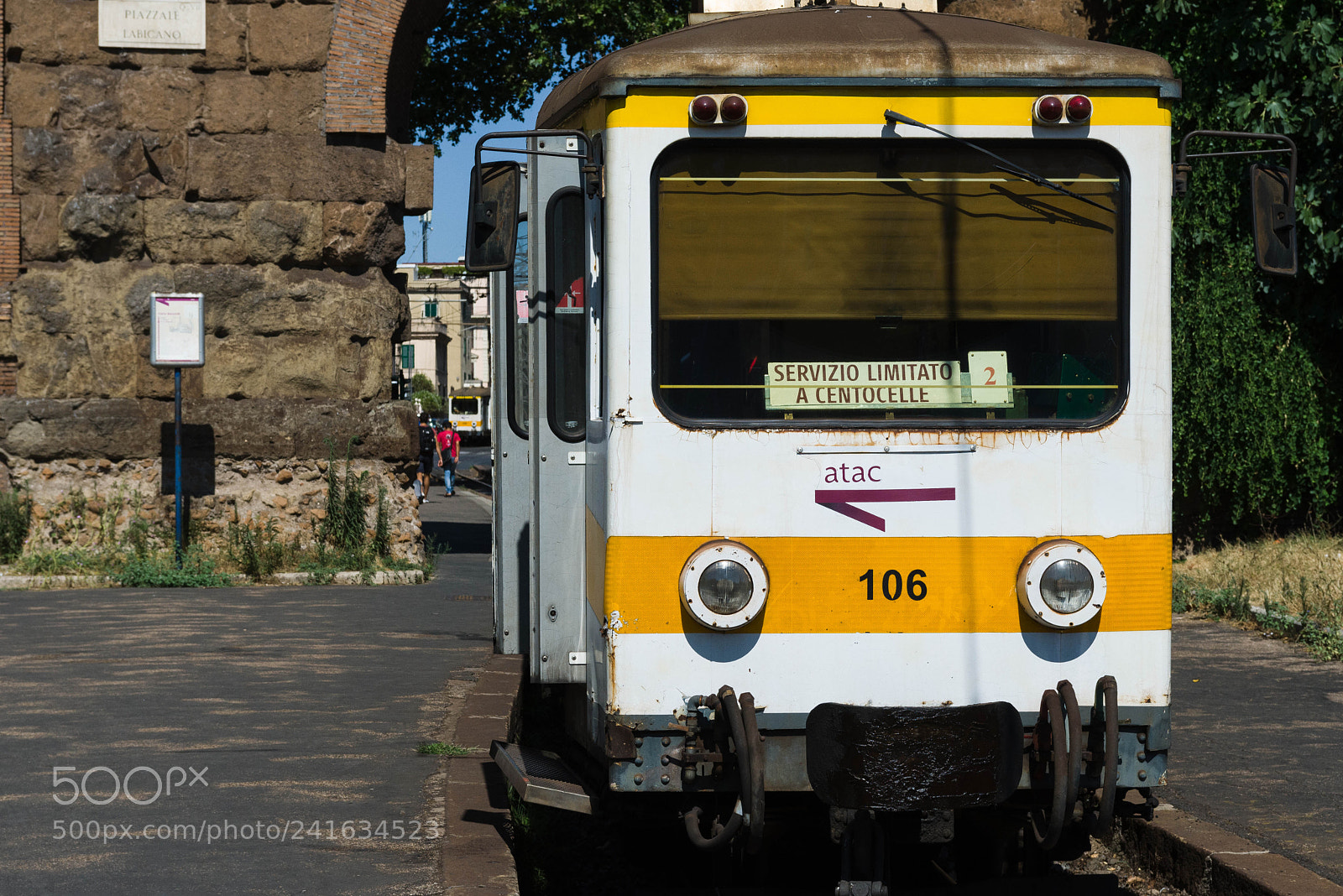 Nikon D600 sample photo. Old tram in rome photography