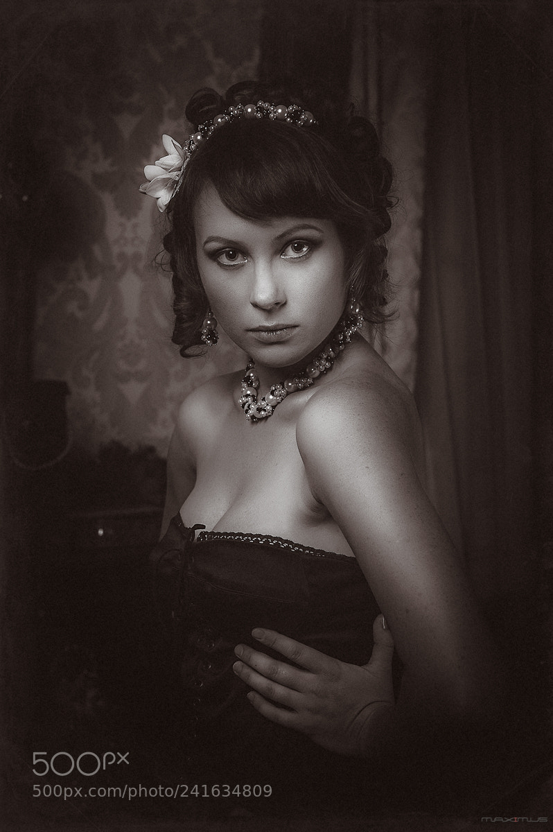 Nikon D700 sample photo. Portrait photography