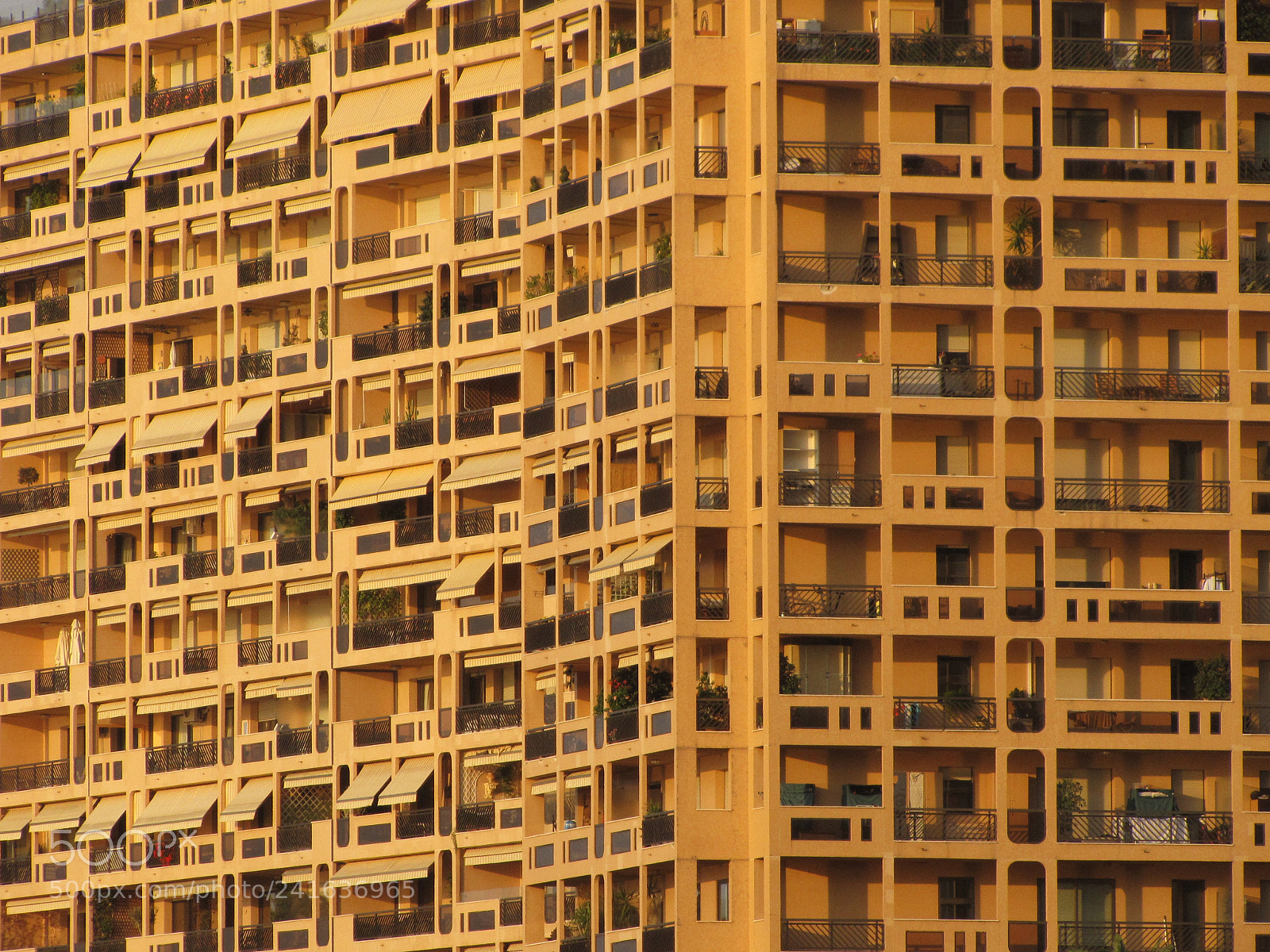 Canon PowerShot SX10 IS sample photo. Urban texture photography