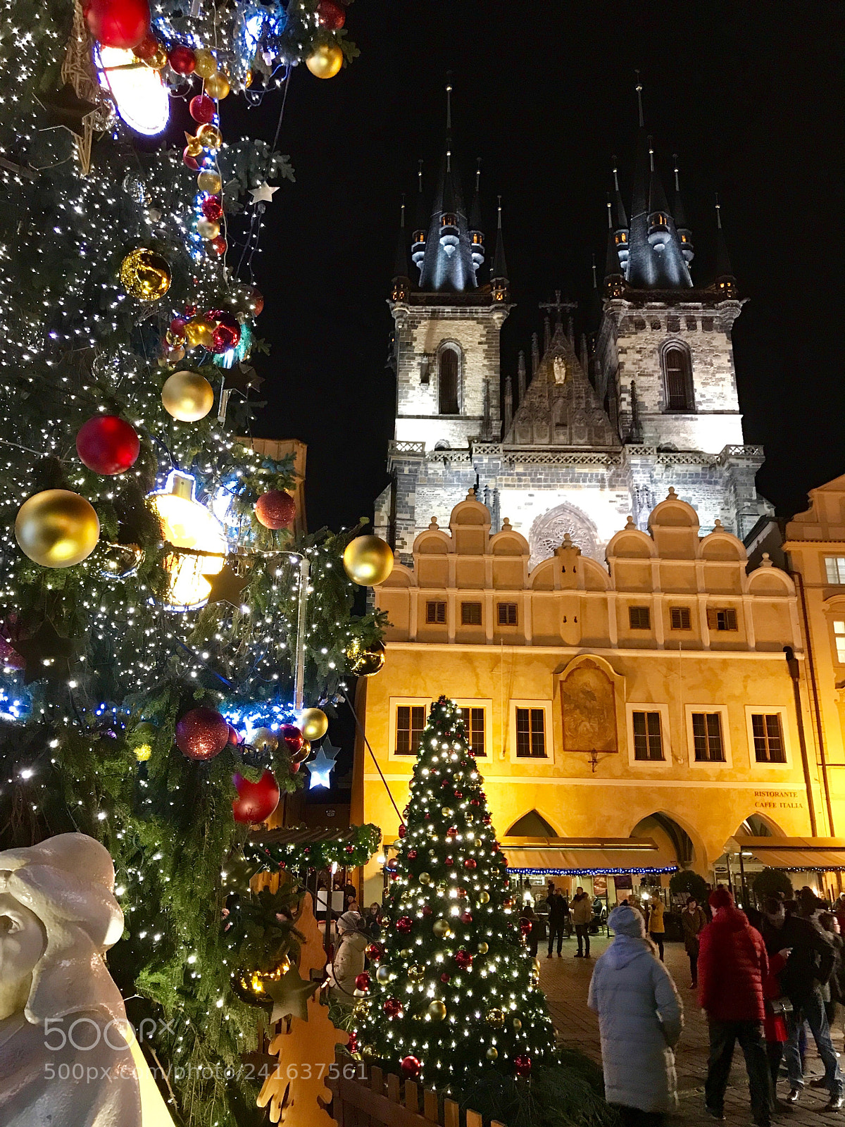 Apple iPhone 7 Plus sample photo. Vanocny praha photography